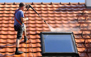 roof cleaning Hendre