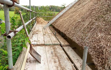 advantages of Hendre thatch roofing